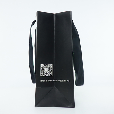 Saco de papel colorido Tote Bag With Logo de compra de Kraft da cópia feita sob encomenda